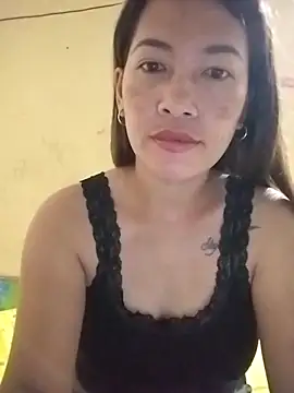 wildxxxGia online show from 09.18.25