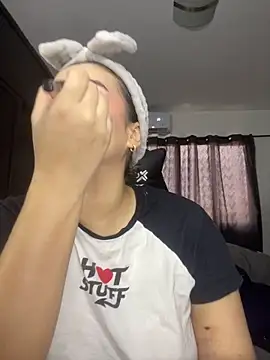 Lana Herondale online show from 10.06.25