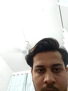 Snapshot of king_aaru2004 chatting on 09.12.25 king aaru2004 online show from 09.12.25