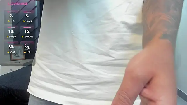 marco garciia  online show from 11.29.25