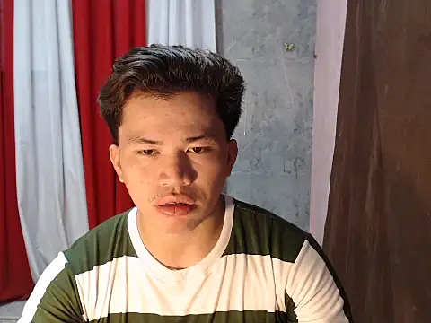 Mackycums online show from 08.06.26