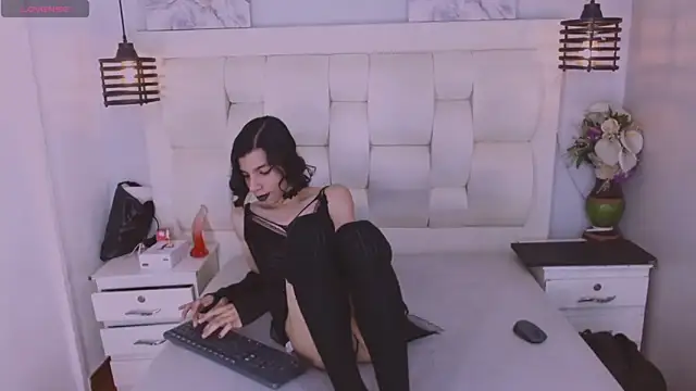 Atley Dolly online show from 02.16.26