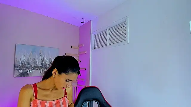 Snapshot of maraiah_petit chatting on 09.24.25 maraiah petit online show from 09.24.25