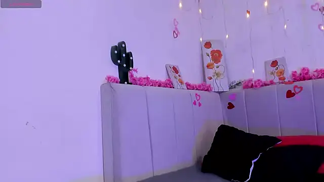 Tommy Lovee online show from 09.24.25