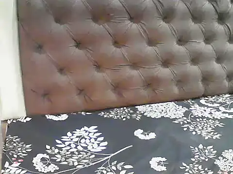 elize   online show from 10.07.25