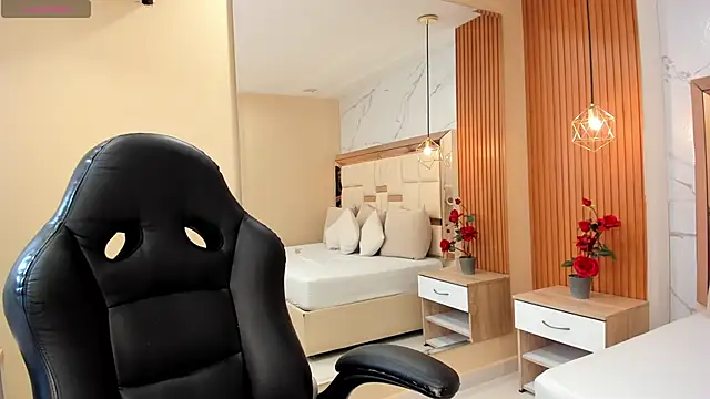 julieta rosee online show from 11.28.25