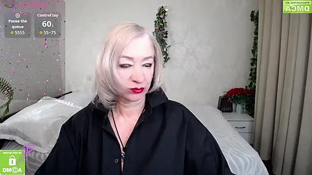 hunters woman online show from 04.22.26