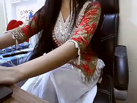 Simranjeet kaur26 online show from 07.17.26