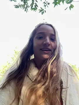 Snapshot of sashapulse chatting on 04.29.26 sashapulse online show from 04.29.26