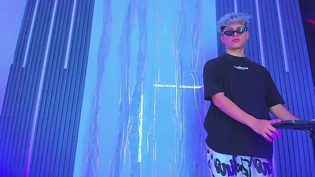 the king sweet online show from 09.19.25