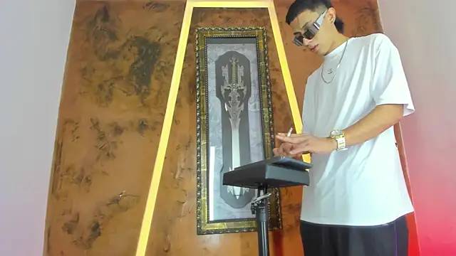 the king sweet online show from 09.28.25