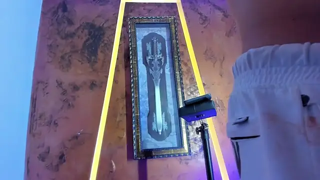 the king sweet online show from 09.29.25