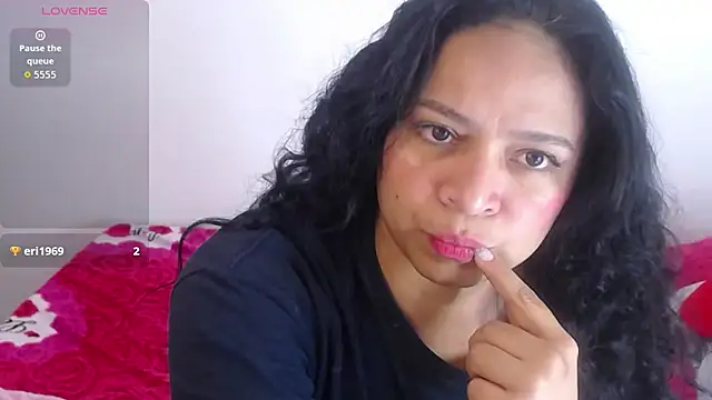 Sara cute92 online show from 11.27.25