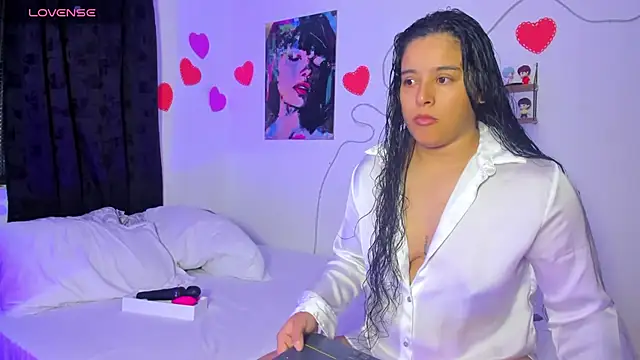 Dilan and Mia online show from 04.23.26