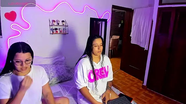 Dilan and Mia online show from 05.06.26