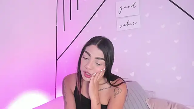 Snapshot of MiahCornell_ chatting on 03.07.26 MiahCornell online show from 03.07.26