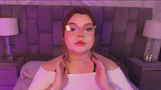 Maxxxine1 online show from 11.11.25