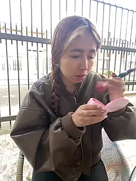 Sallem Pink online show from 08.03.26