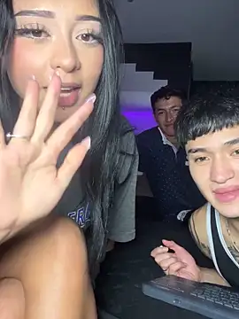 Snapshot of myc_hot chatting on 11.14.25 myc hot online show from 11.14.25