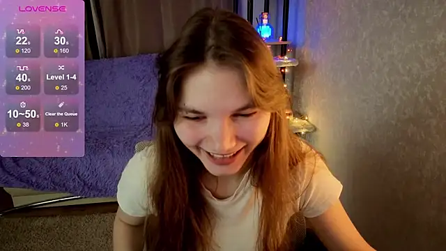 Snapshot of Nika_OMG chatting on 11.07.25 Nika OMG online show from 11.07.25