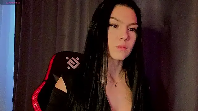 Snapshot of kara_liffe chatting on 01.14.26 kara liffe online show from 01.14.26