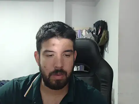 Axel11113 online show from 09.09.25