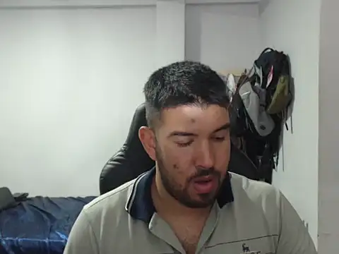 Axel11113 online show from 09.16.25