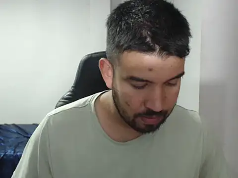 Axel11113 online show from 09.23.25