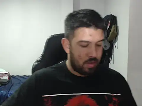 Axel11113 online show from 09.30.25