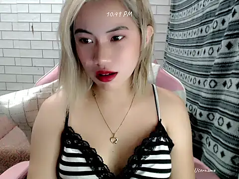 Rainea149 online show from 11.08.25