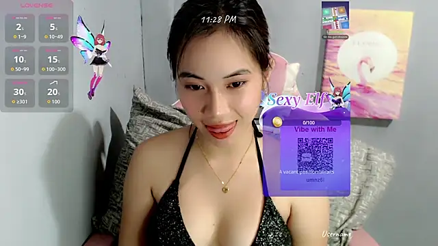 Snapshot of Rainea149 chatting on 05.22.26 Rainea149 online show from 05.22.26