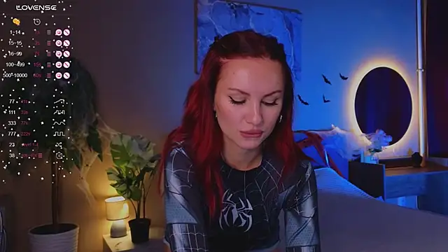 Snapshot of Ginger_Jessy_ chatting on 11.01.25 Ginger Jessy online show from 11.01.25