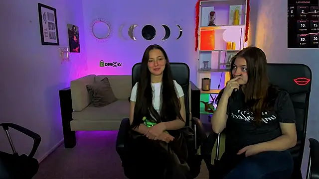 Snapshot of eva_smiith_ chatting on 05.11.26 eva smiith online show from 05.11.26
