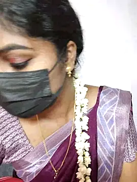 Snapshot of Tamil_Princess12 chatting on 06.23.26 Tamil Princess12 online show from 06.23.26