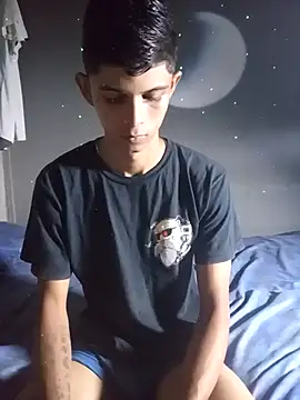 Snapshot of God_Eros_23cm chatting on 09.10.25 God Eros 23cm online show from 09.10.25