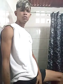 Snapshot of God_Eros_23cm chatting on 01.11.26 God Eros 23cm online show from 01.11.26