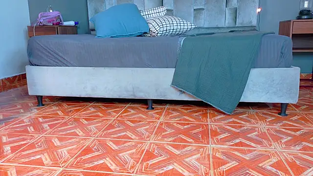 RiriiBrunette   online show from 01.15.26