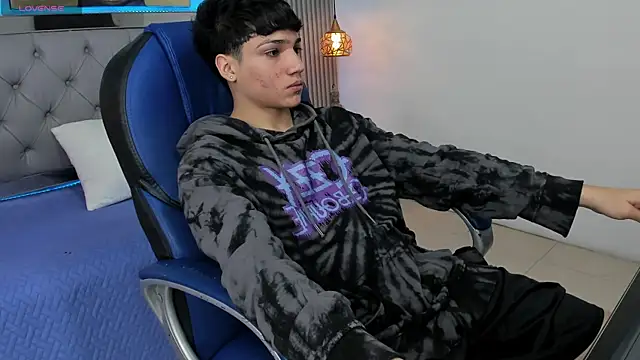 SamBlack  online show from 04.26.26
