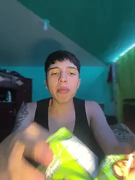 Snapshot of pabonsito chatting on 09.30.25 pabonsito online show from 09.30.25