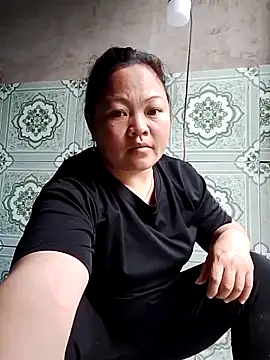 MaySweetb online show from 12.15.25