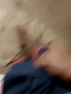 Snapshot of RAYI_Queen_4 chatting on 12.17.25 RAYI Queen 4 online show from 12.17.25