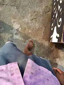 Snapshot of RAYI_Queen_4 chatting on 02.14.26 RAYI Queen 4 online show from 02.14.26