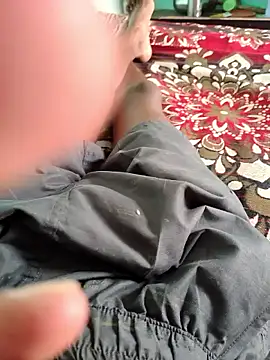 Snapshot of RAYI_Queen_4 chatting on 03.16.26 RAYI Queen 4 online show from 03.16.26