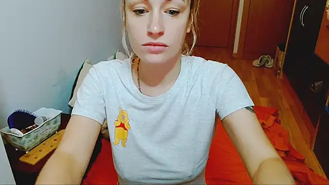 SatinQueen90 online show from 10.22.25