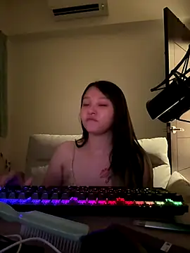 Snapshot of Yucheng__520 chatting on 12.18.25 Yucheng 520 online show from 12.18.25