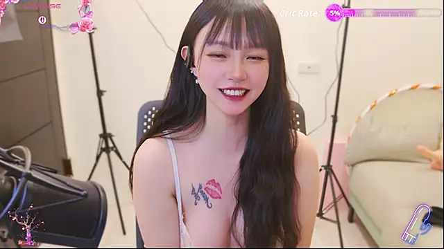 Yucheng  520 online show from 04.23.26