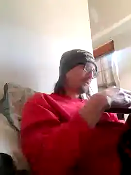 Snapshot of dandonn chatting on 01.29.25 dandonn online show from 01.29.25