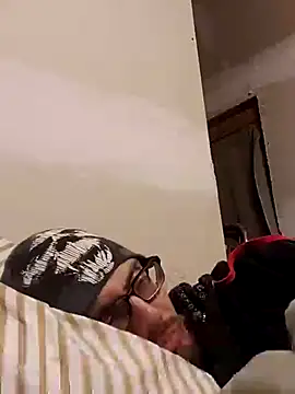 Snapshot of dandonn chatting on 01.30.25 dandonn online show from 01.30.25