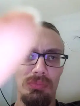 Snapshot of dandonn chatting on 02.27.25 dandonn online show from 02.27.25