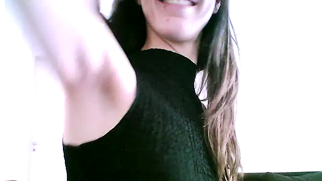 Snapshot of sweetsinxxx chatting on 09.30.25 sweetsinxxx online show from 09.30.25